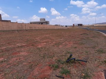 Terreno - Venda - Residencial Guestier 2 - Piratininga - SP