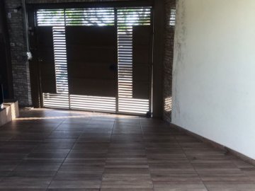 Casa - Venda - Núcleo Habitacional Vereador Edson Francisco da Silva - Bauru - SP