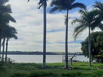 Rancho - Venda - �rea Rural de Pederneiras - Pederneiras - SP