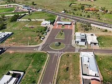 Terreno em Condomínio - Venda - Centro - Piratininga - SP