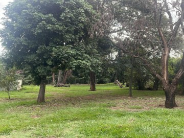 Chácara - Venda - Parque Santa Cândida - Bauru - SP